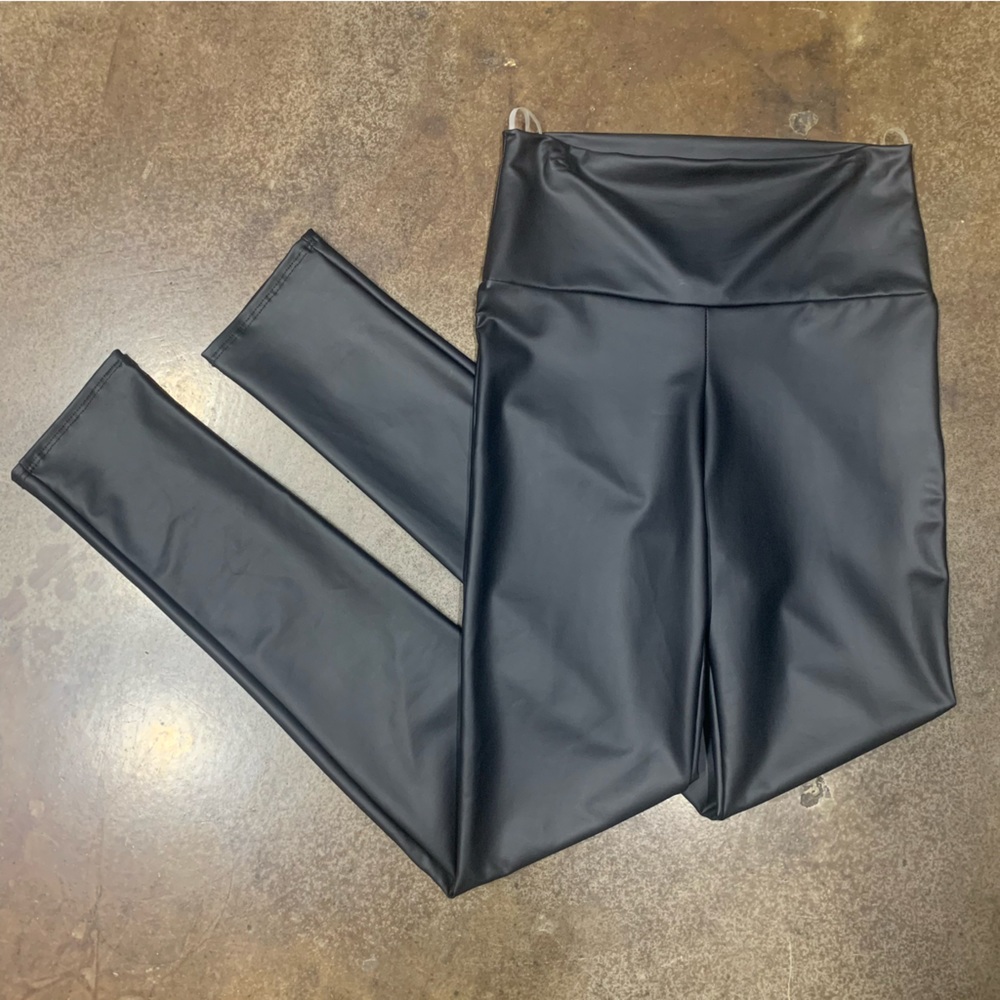 Faux leather leggings